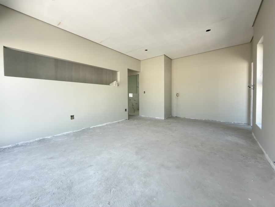 4 Bedroom Property for Sale in Sandown Western Cape